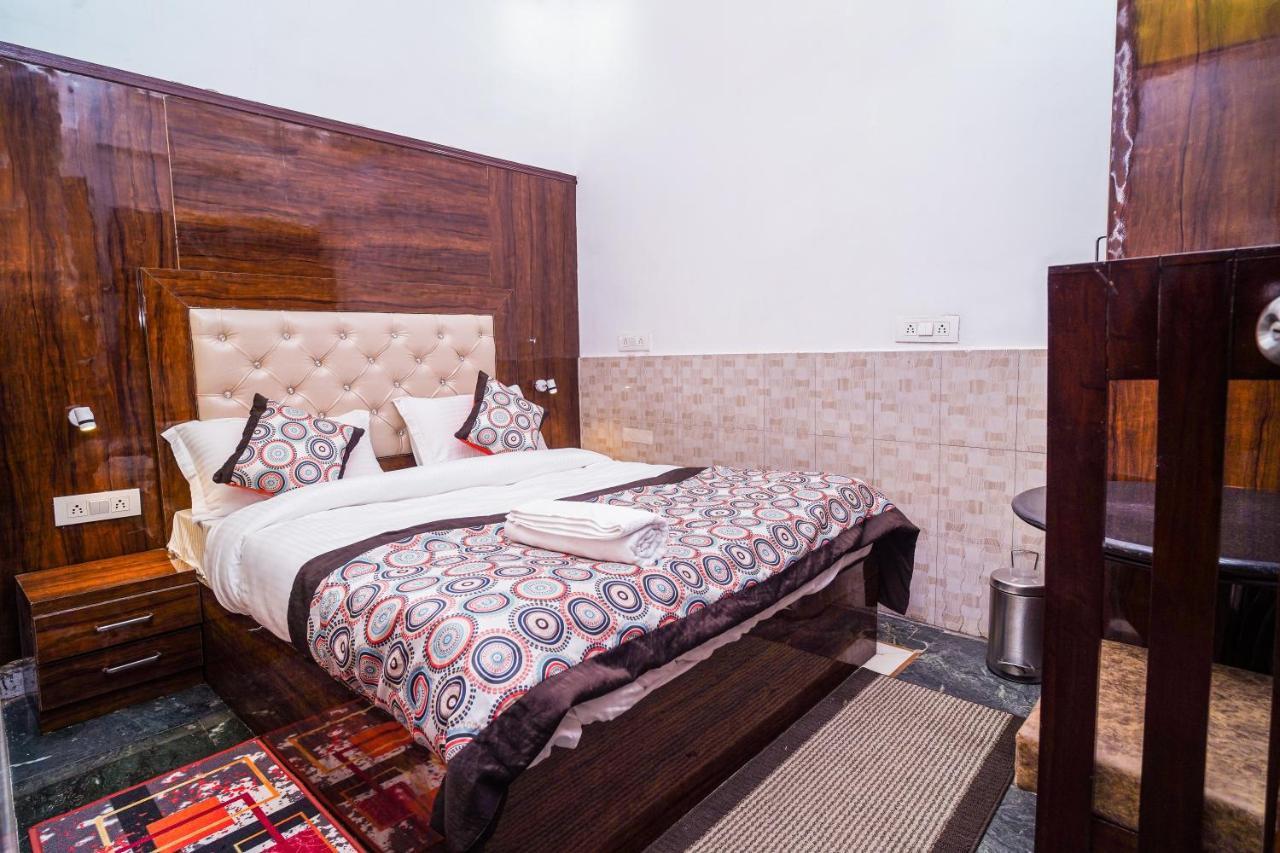 Hotel Golden Residency à New Delhi Extérieur photo