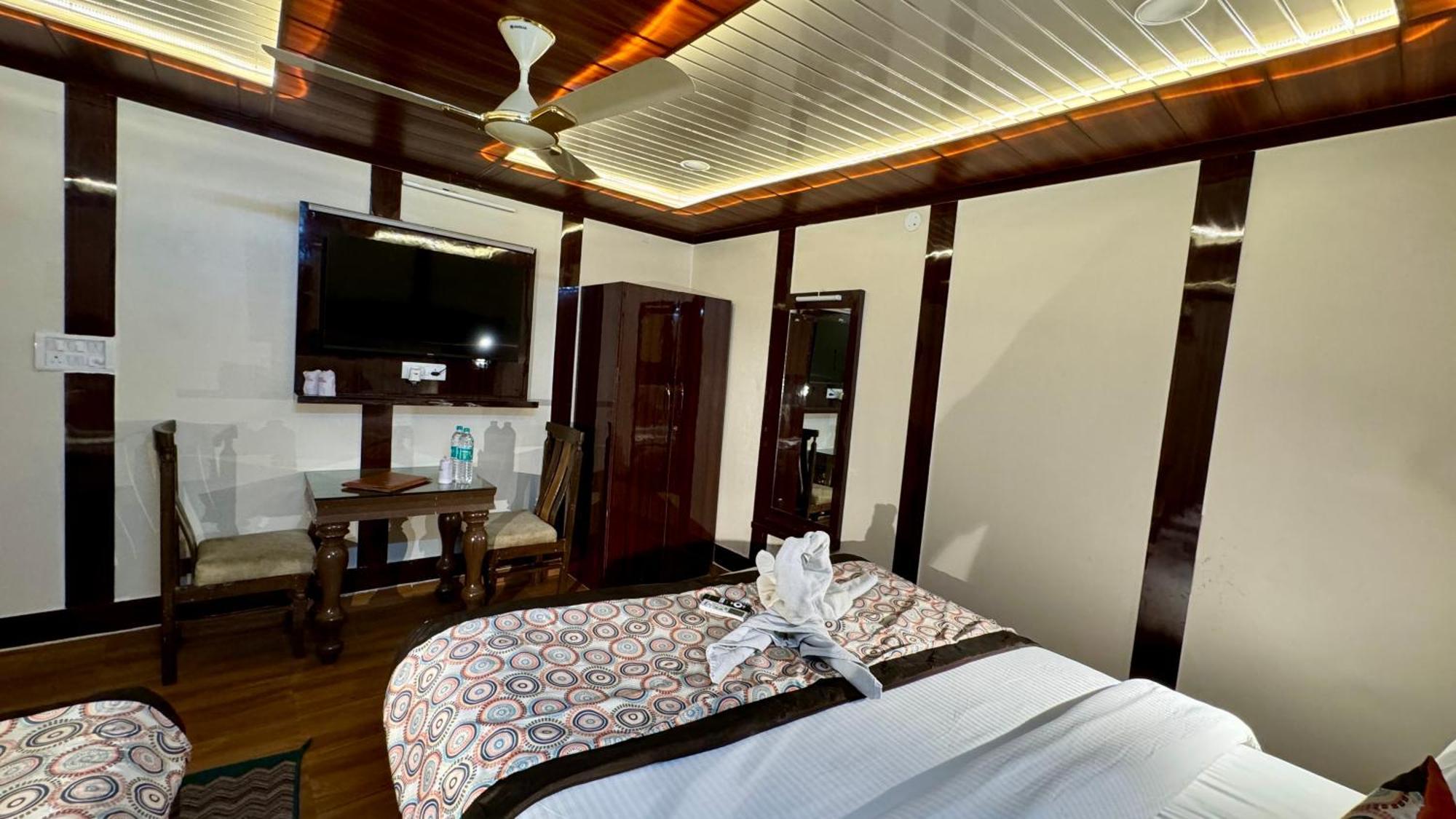 Hotel Golden Residency à New Delhi Extérieur photo