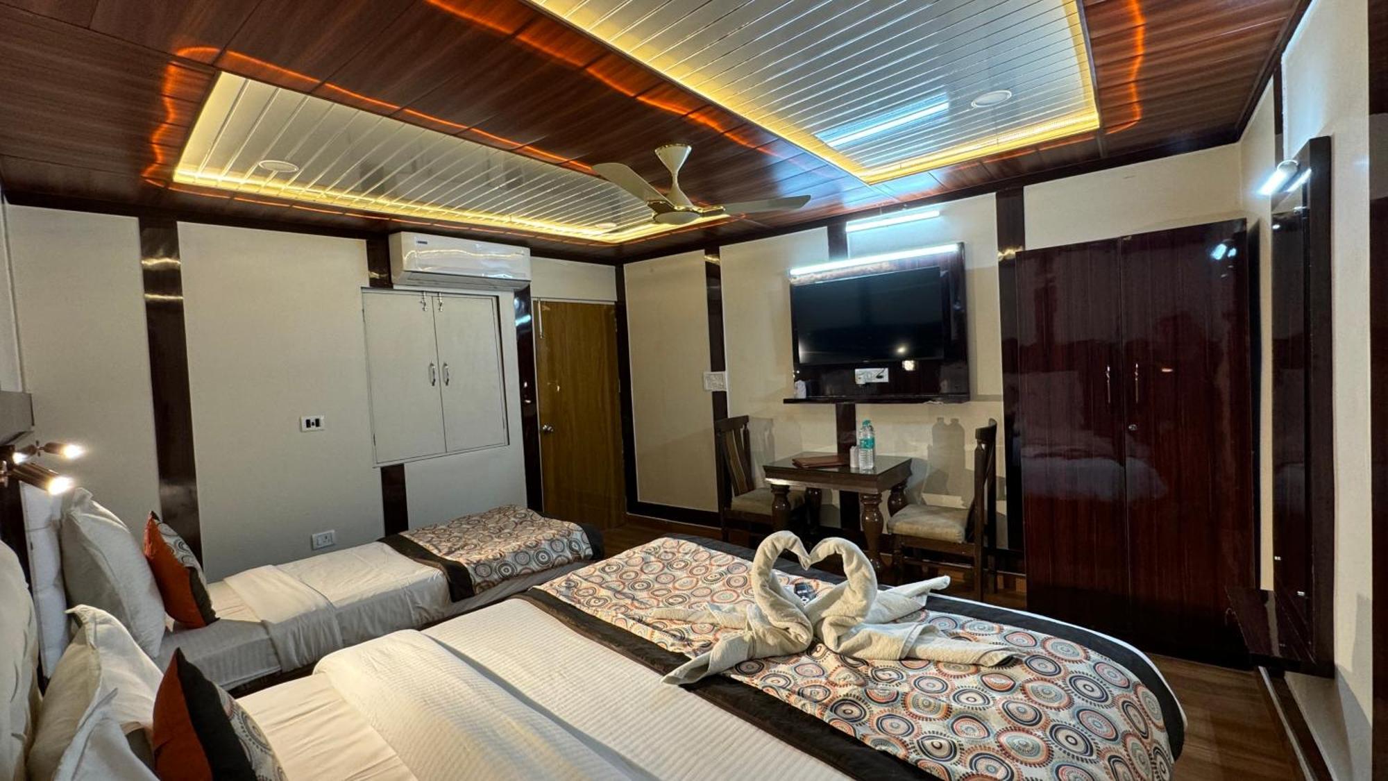 Hotel Golden Residency à New Delhi Extérieur photo