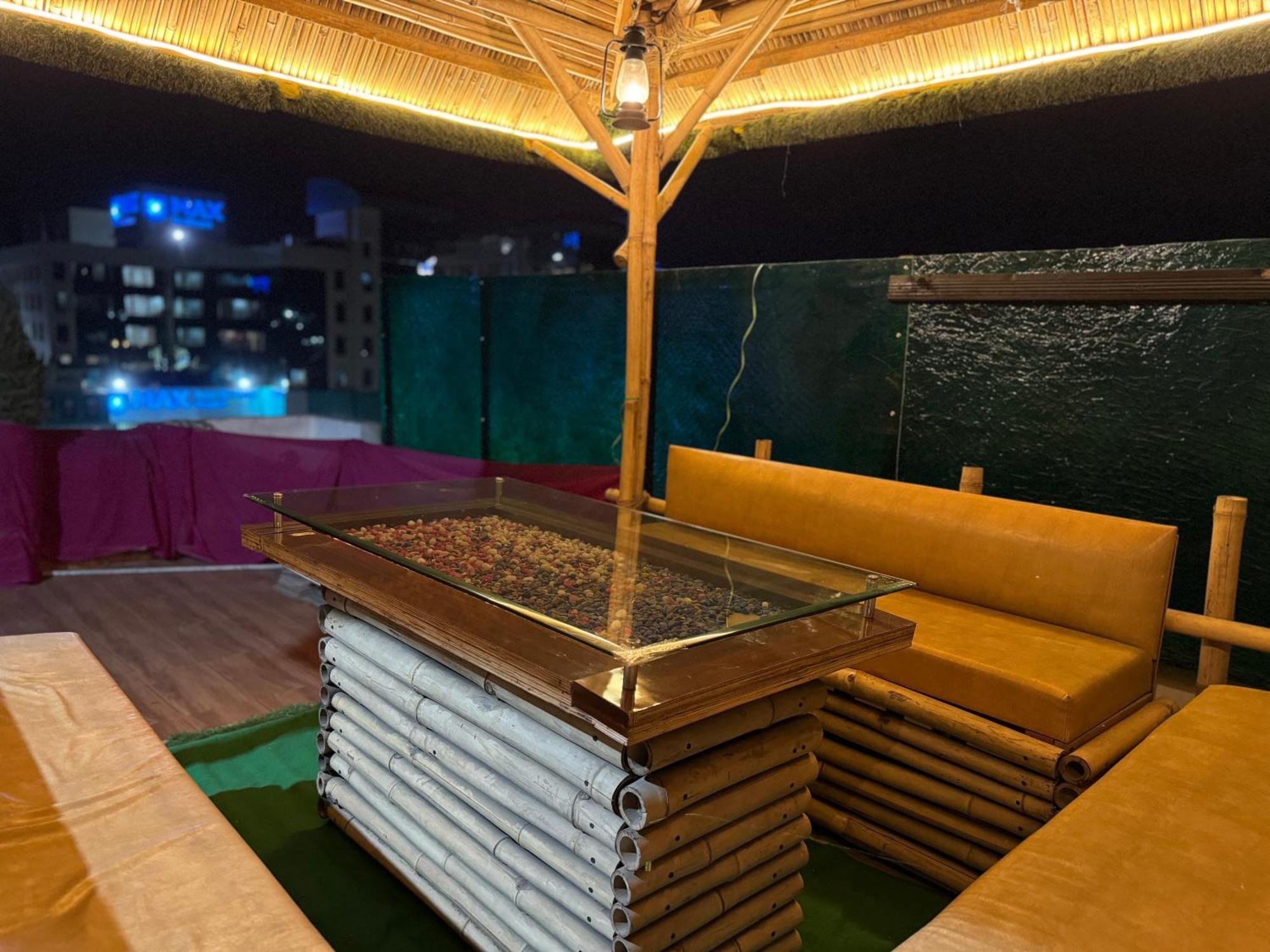 Hotel Golden Residency à New Delhi Extérieur photo